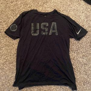 Nike United States Olympic Team T-Shirt Sz Medium